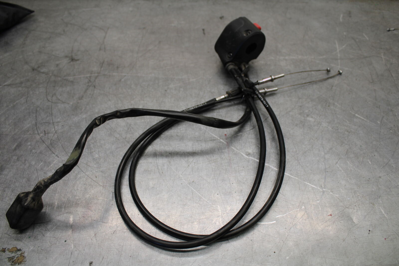 19-22 KAWASAKI Z400 RIGHT CLIP ON HANDLE KILL OFF START SWITCH SWITCHES BB708