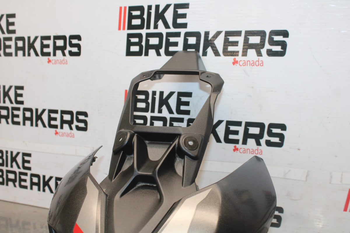 25 KAWASAKI Z900 FRONT UPPER NOSE FAIRING COWL SHROUD BB928