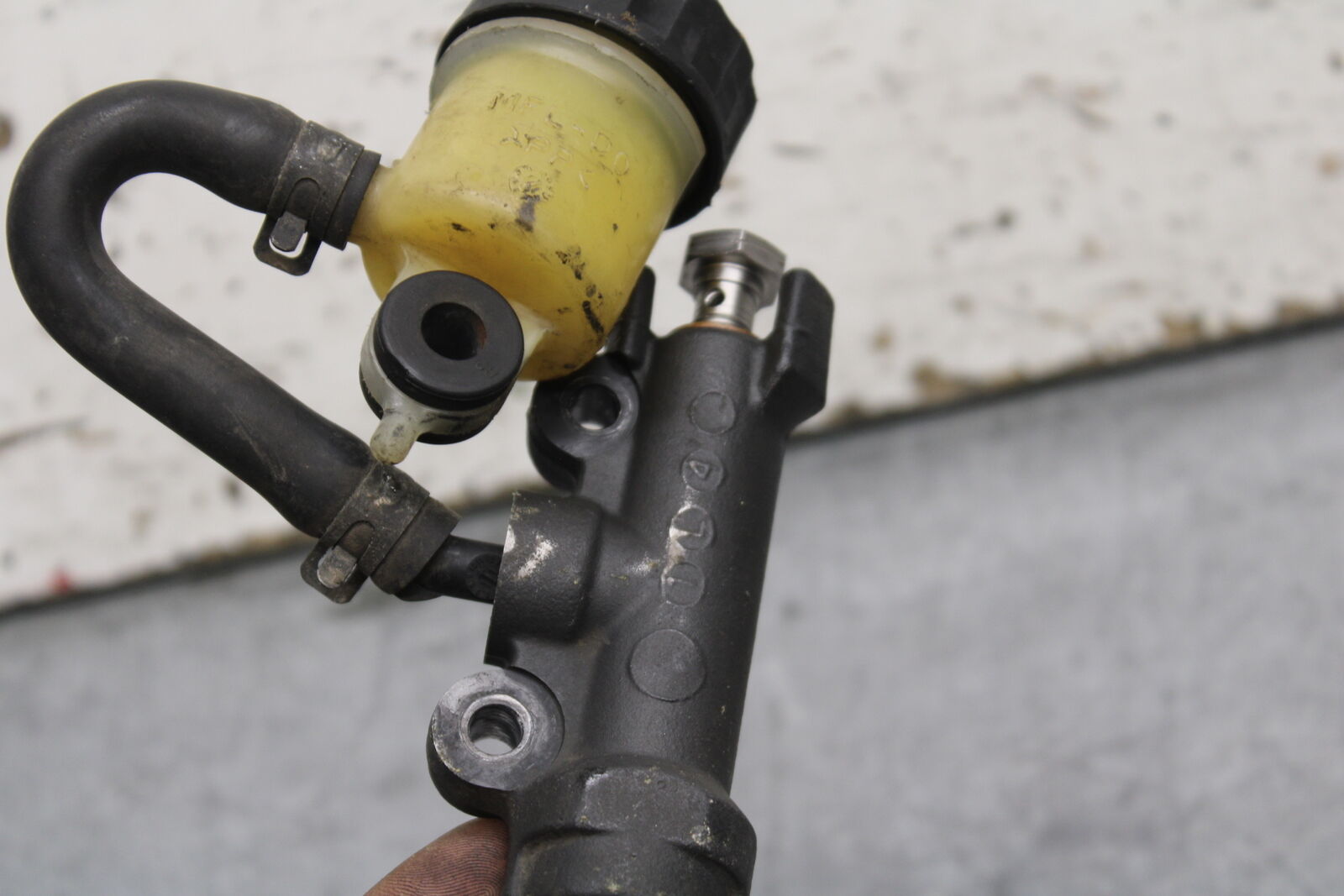 12-16 HONDA CBR1000RR REAR BACK BRAKE MASTER CYLINDER W RESERVOIR BB114