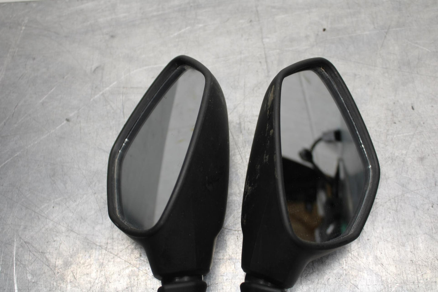 20 SUZUKI GSXR 1000 MIRRORS REARVIEW SET PAIR BB597