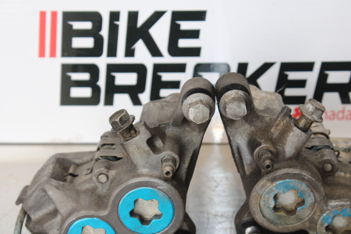 96-07 YAMAHA YZF600R RIGHT LEFT FRONT BRAKE CALIPER SET PAIR CALIPERS BB158