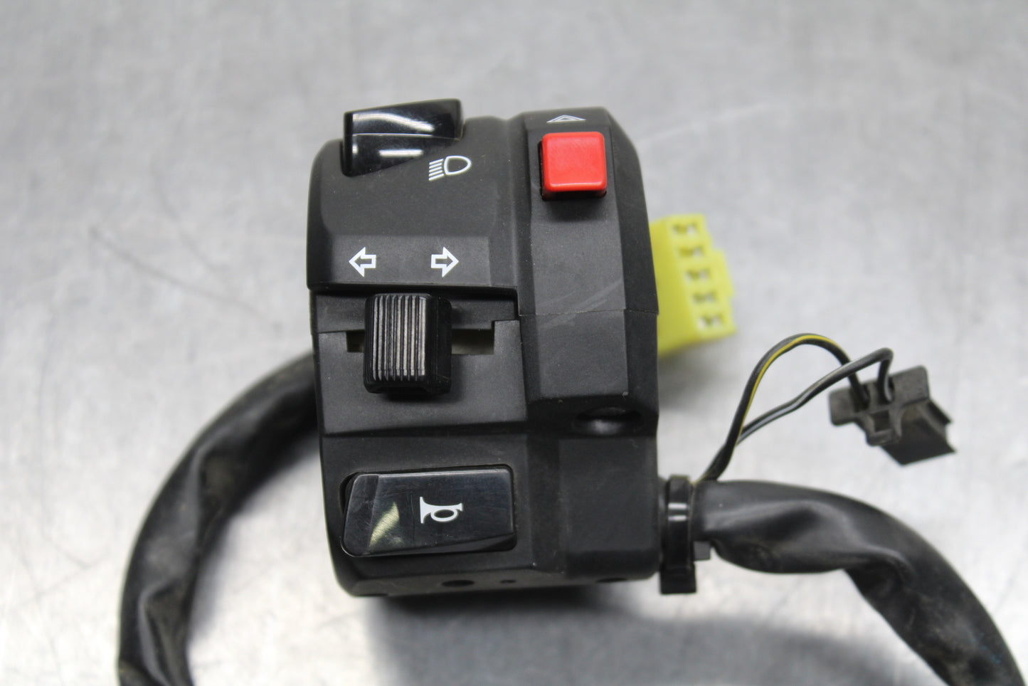 09 SUZUKI GSXR600 LEFT CLIP ON HANDLE HORN SIGNALS SWITCH SWITCHES BB759