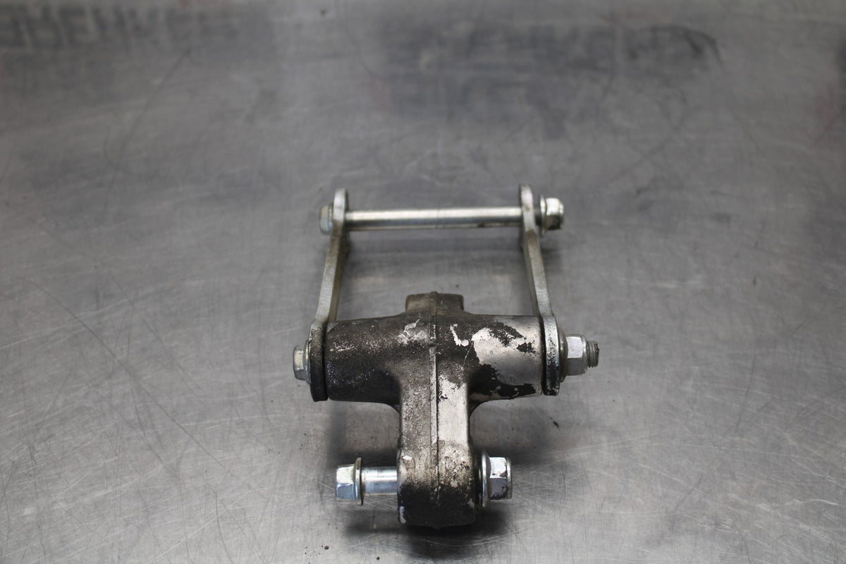 07 SUZUKI BOULEVARD M50 REAR BACK SHOCK LINK DOG BONE BB897