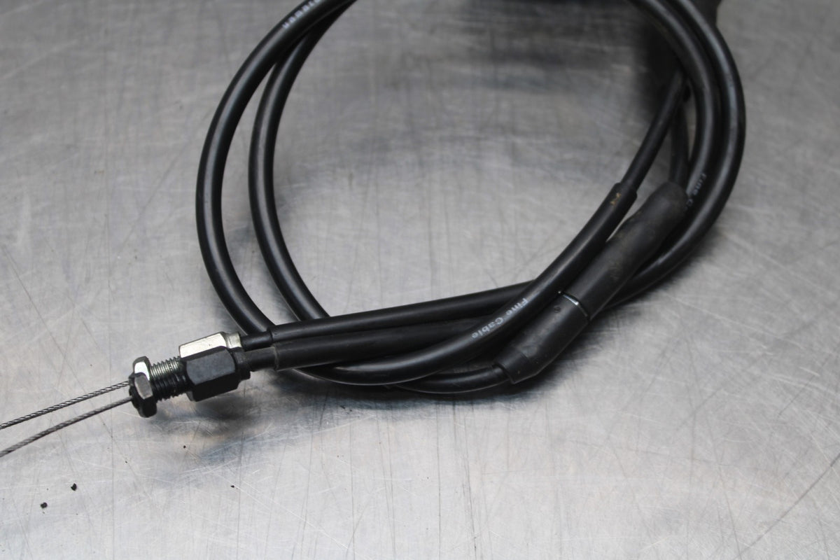 13 YAMAHA YZF R1 THROTTLE CABLE LINE HOUSING GUIDE BB781