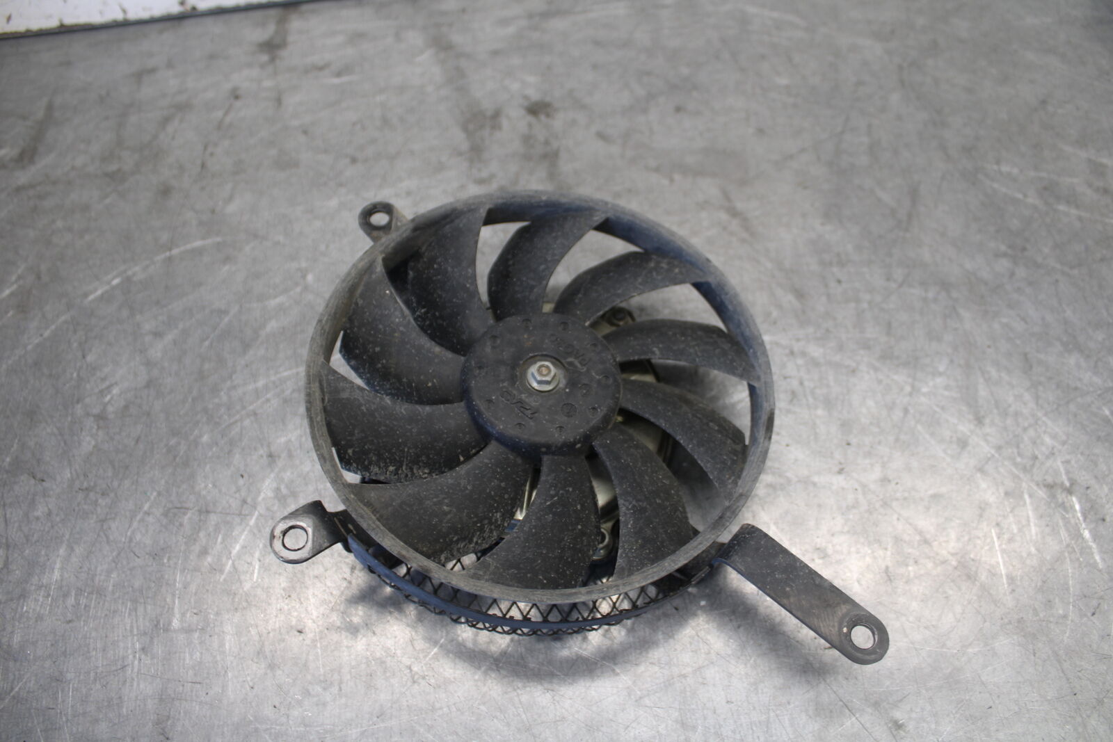 06-07 SUZUKI GSXR 600 ENGINE RADIATOR COOLING FAN BB694