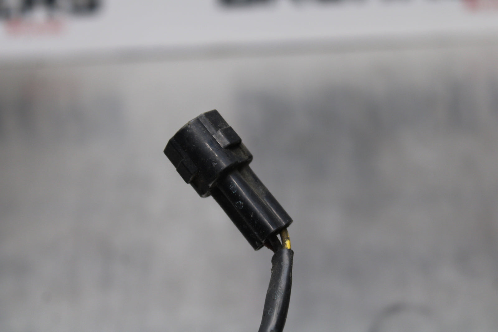 04-05 KAWASAKI NINJA ZX10R SPEED SPEEDOMETER SENSOR BB163