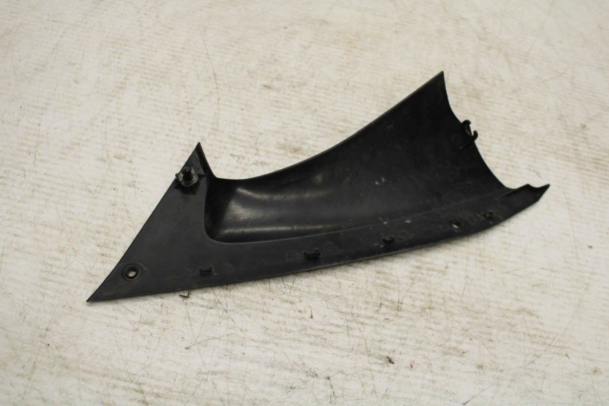 08-16 YAMAHA YZF R6 RIGHT FRONT DUCT COVER PANEL COWL BB365