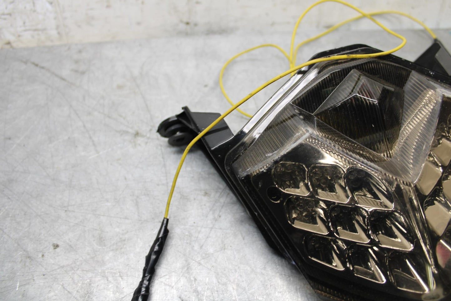 2008 Kawasaki Ninja ZX10R  AFTERMARKET INTEGRATED REAR TAIL TAILLIGHT BB524