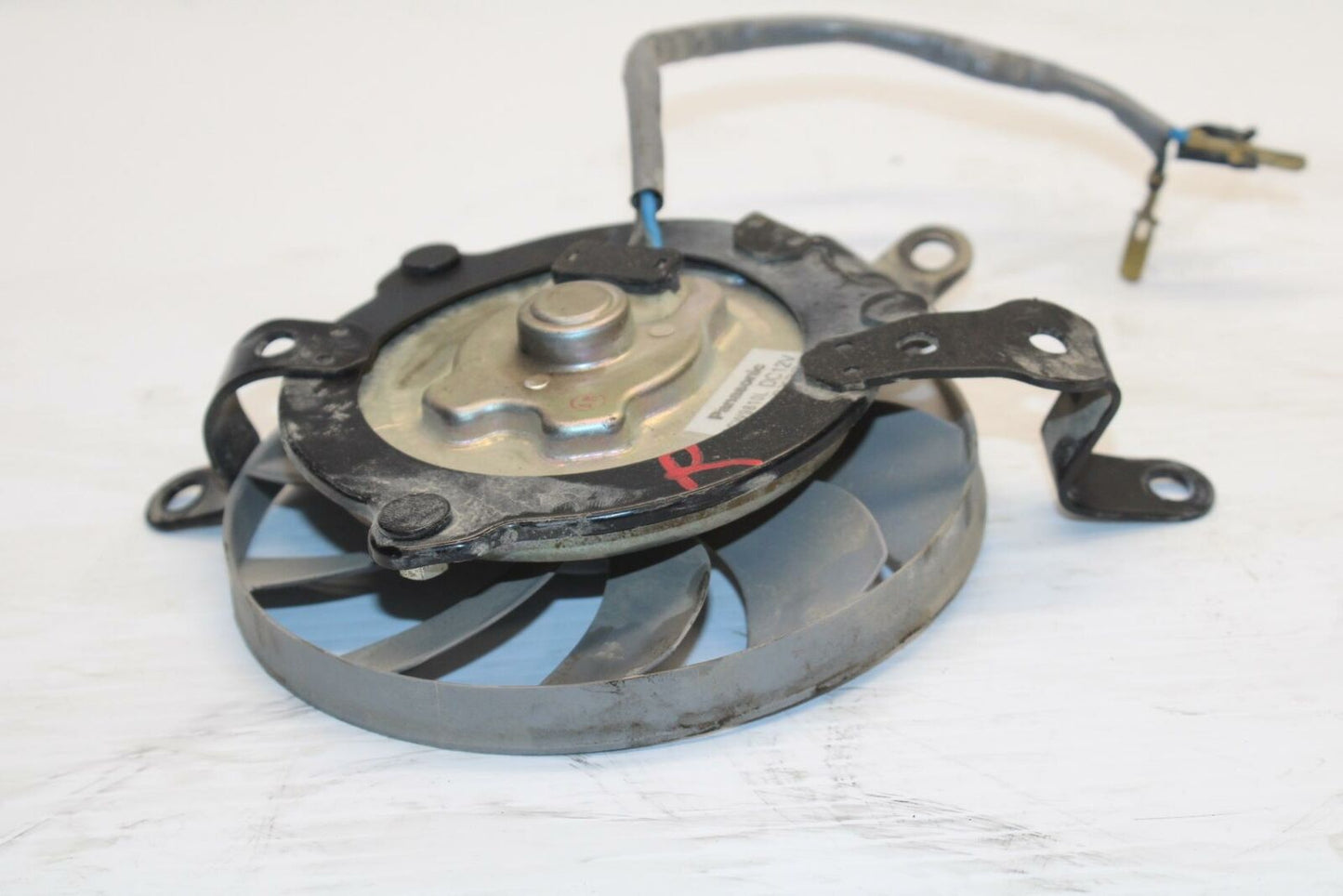 08-16 YAMAHA YZF R6 RIGHT ENGINE RADIATOR COOLING FAN MOTOR