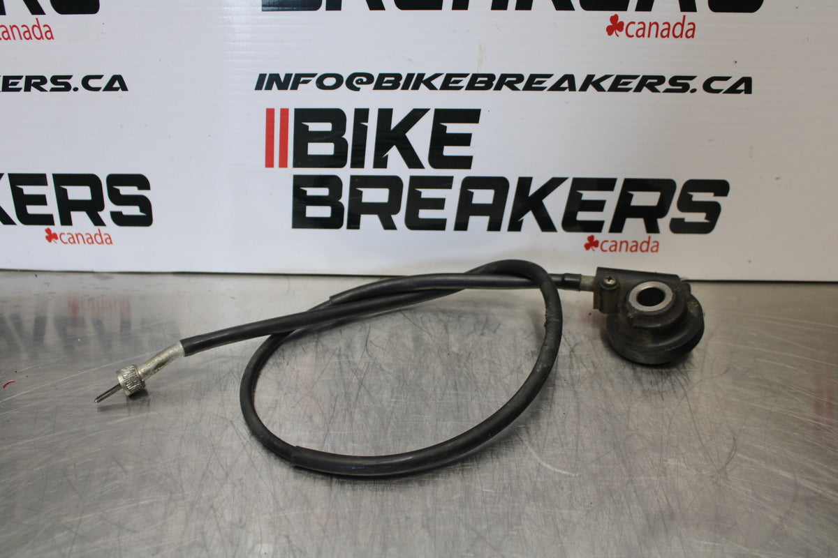 04-09 SUZUKI GS500F SPEED DRIVE GEAR HUB with CABLE BB165