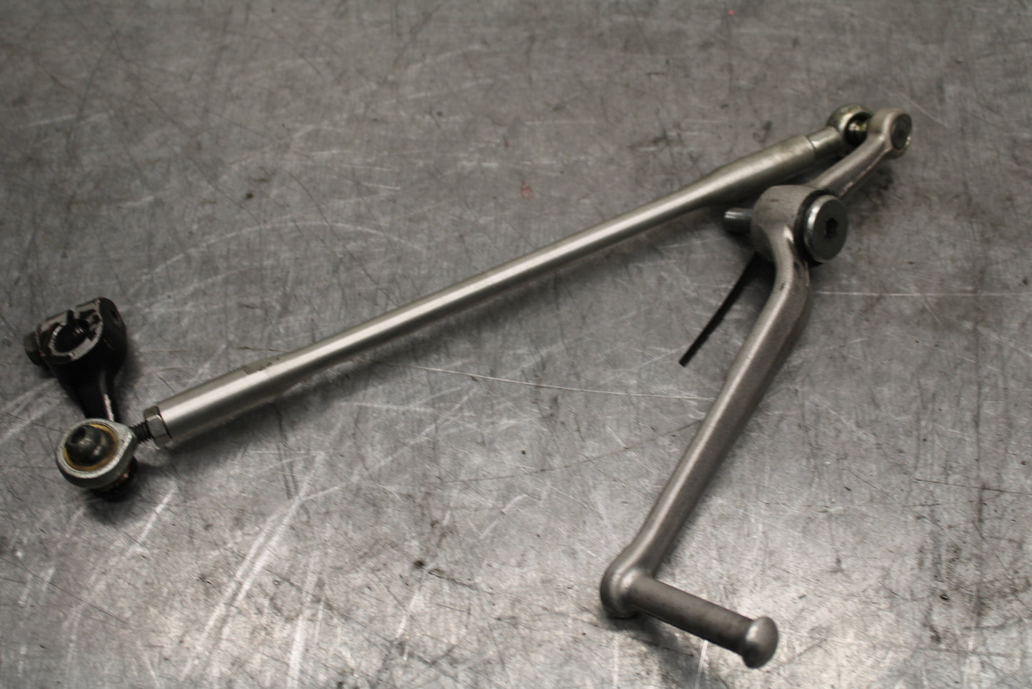 06 YAMAHA YZF R6 SHIFTER LINKAGE SHIFT LINK PEDAL BB716