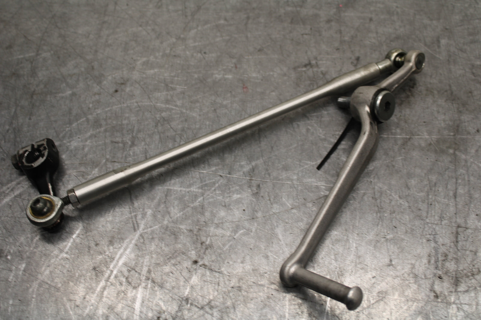 06 YAMAHA YZF R6 SHIFTER LINKAGE SHIFT LINK PEDAL BB716