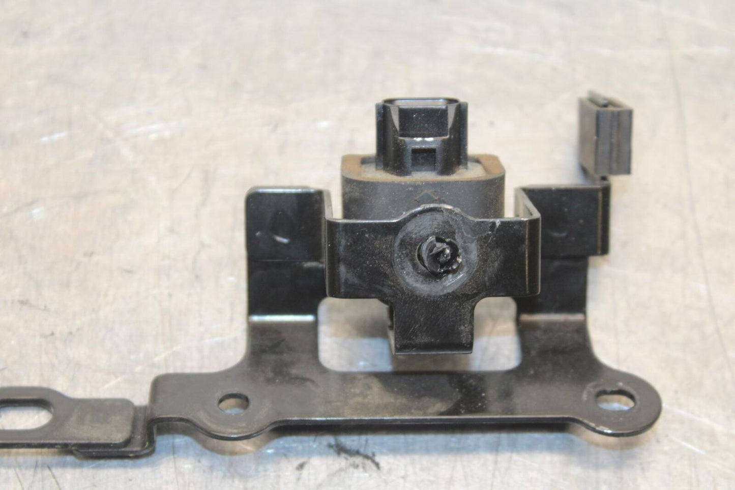 12-17 KAWASAKI ER-6N Z650 TIP OVER BANK ANGLE CRASH SENSOR SWITCH  BB607