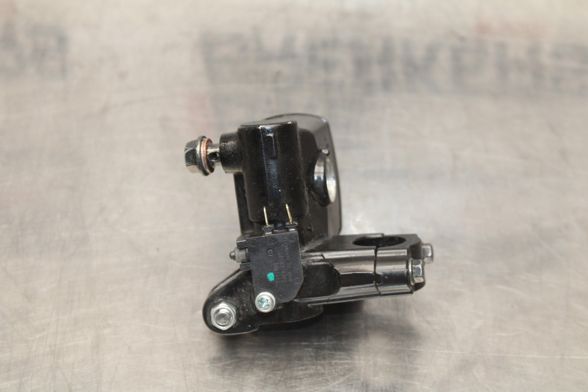 17-18 YAMAHA YZF R3 FRONT BRAKE MASTER CYLINDER BB788
