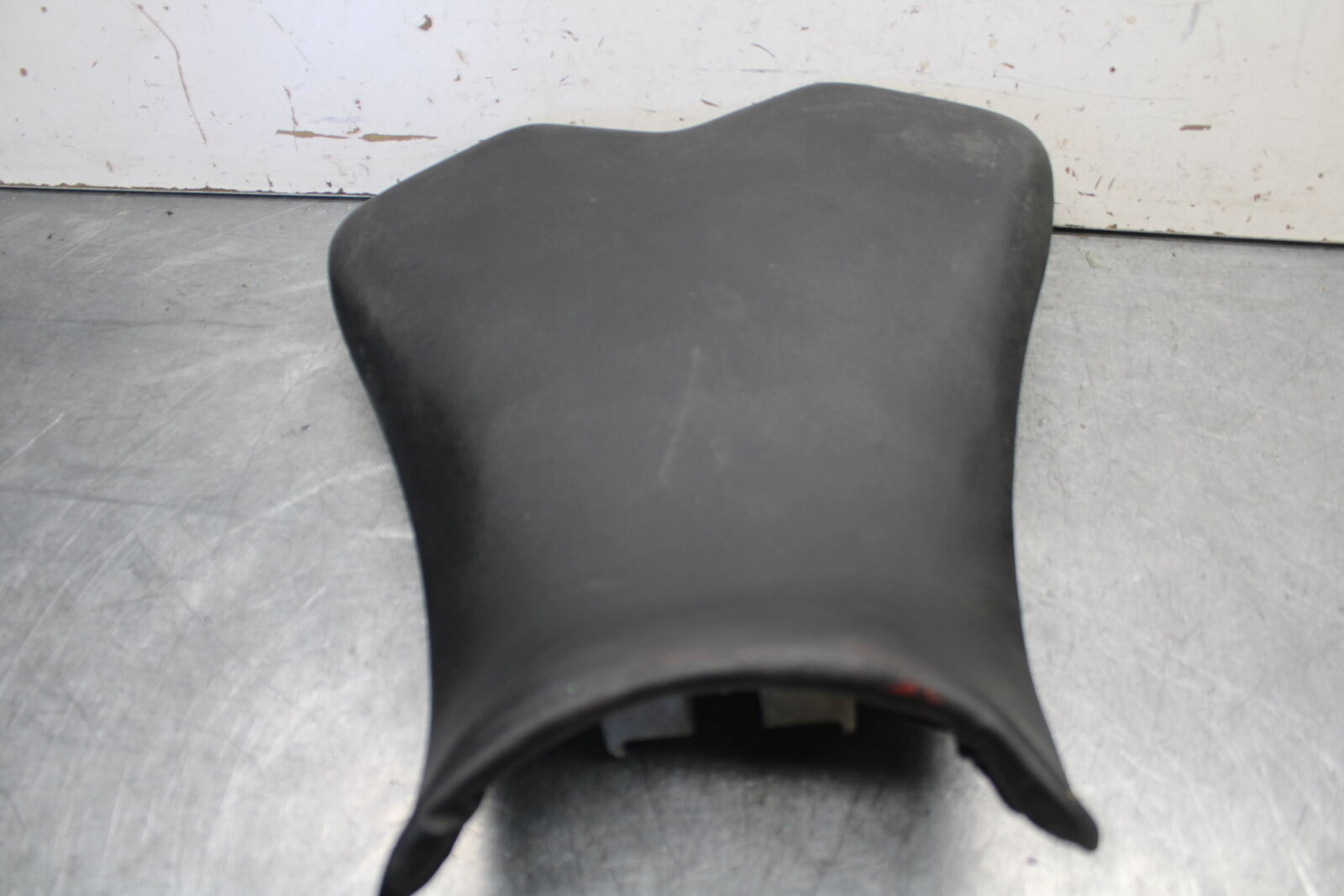 09-12 KAWASAKI NINJA ZX6R ZX600R FRONT DRIVERS SEAT PAD SADDLE PILLION BB656
