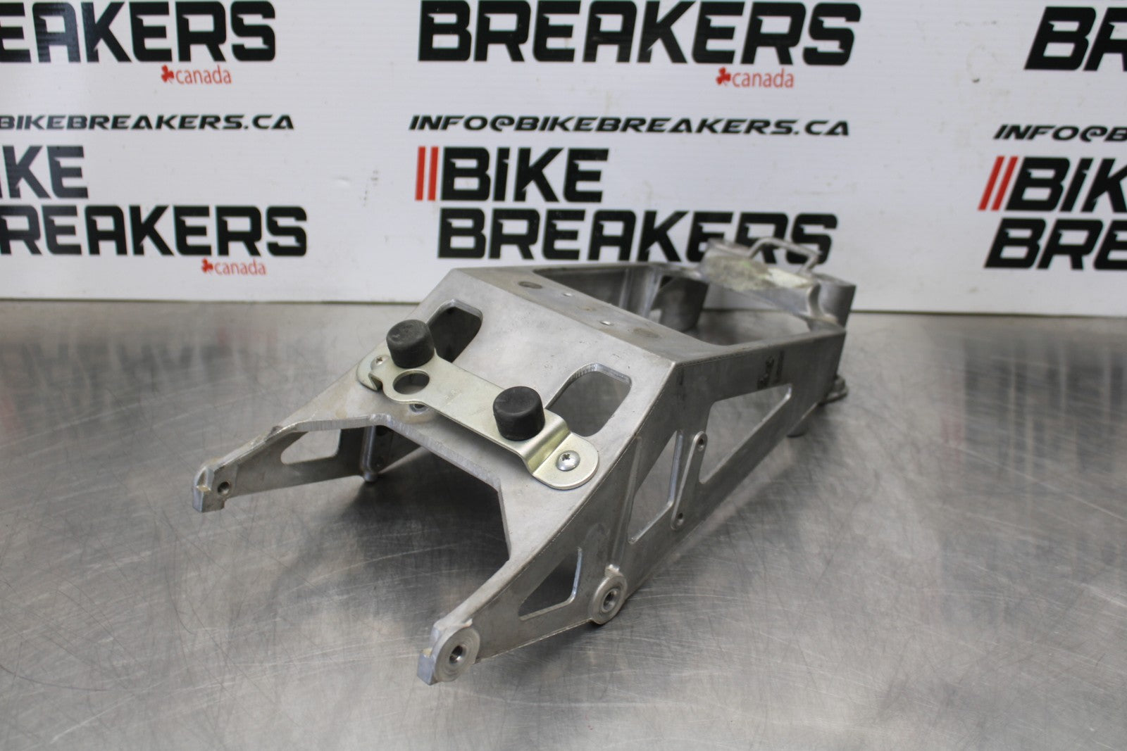 06-07 SUZUKI GSXR 600 REAR BACK TAIL SUBFRAME SUB FRAME BB178