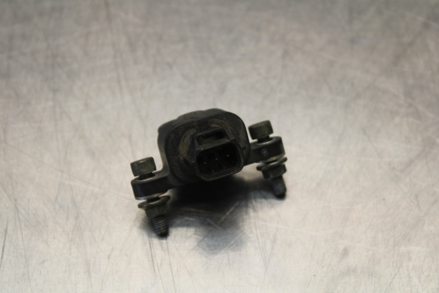 04-05 KAWASAKI NINJA ZX10R TIP OVER BANK ANGLE CRASH SENSOR SWITCH  BB163