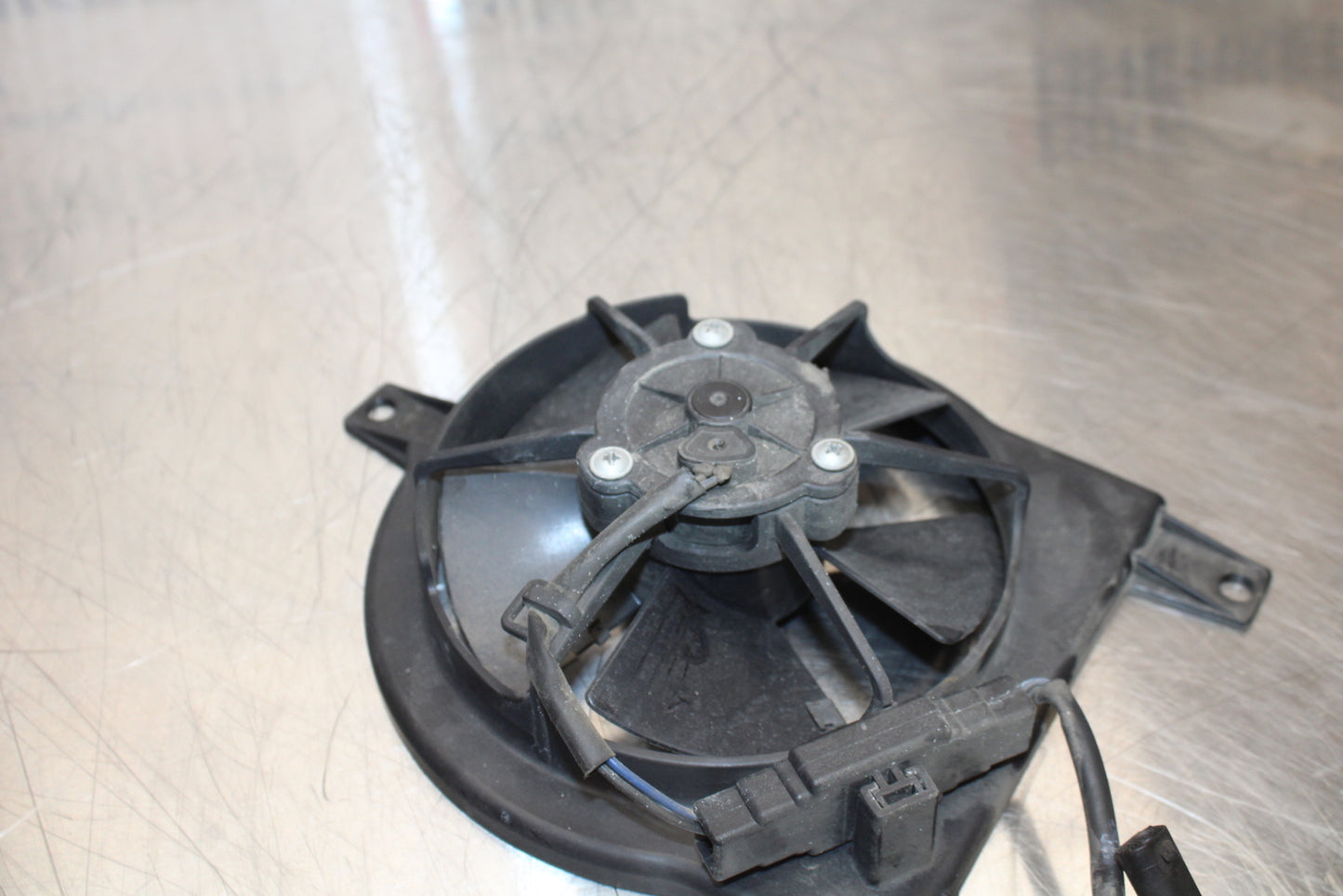 06-12 BMW F800ST ENGINE RADIATOR COOLING FAN BB144