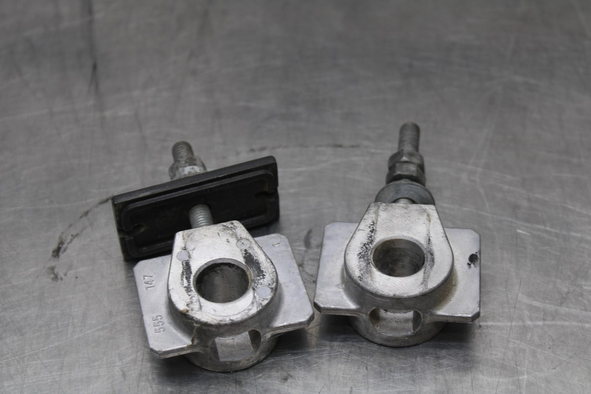 09 KAWASAKI NINJA 250R SWINGARM CHAIN TENSIONER ADJUSTMENT BRACKETS  BB824