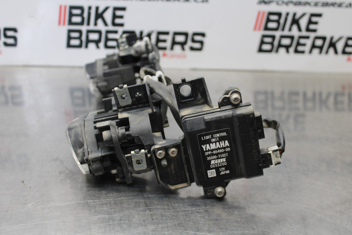 15-17 YAMAHA YZF R1 FRONT HEADLIGHT HEAD LIGHT LAMP & LIGHT CONTROL UNIT BB190