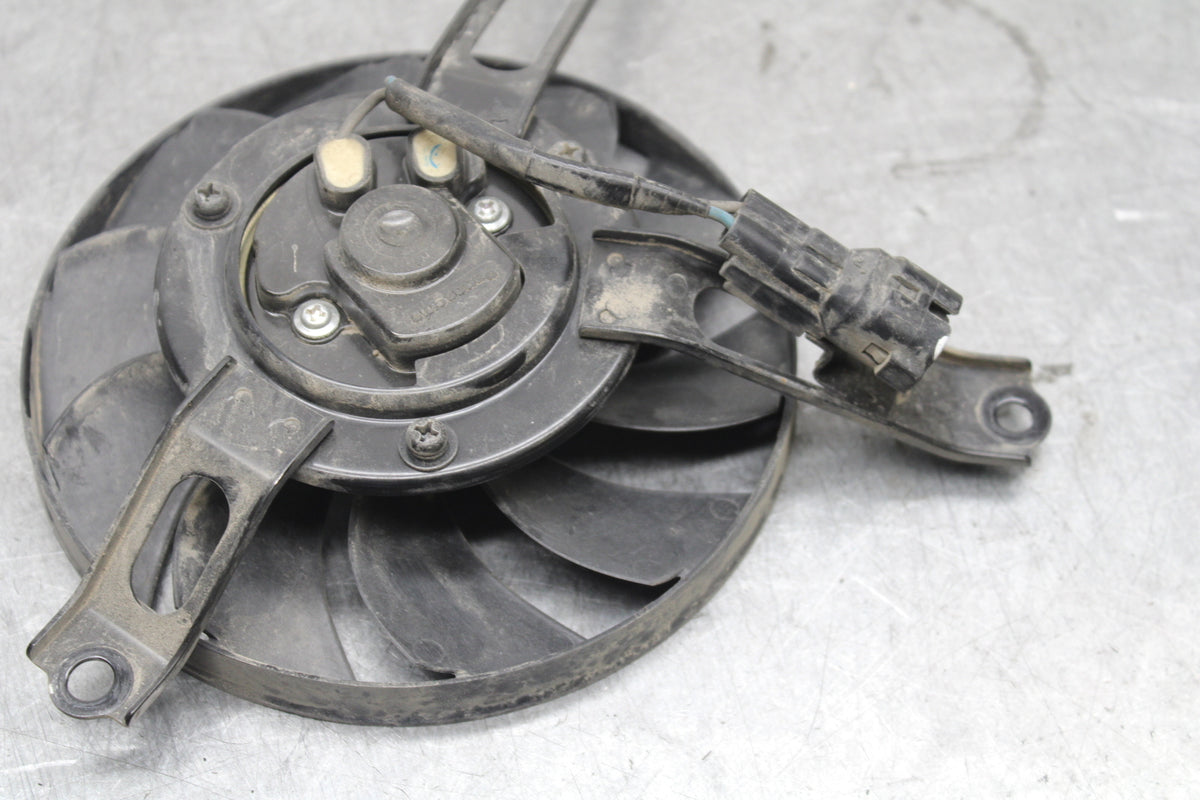 17-21 HONDA CBR1000RR SP LEFT ENGINE RADIATOR COOLING FAN MOTOR BB681