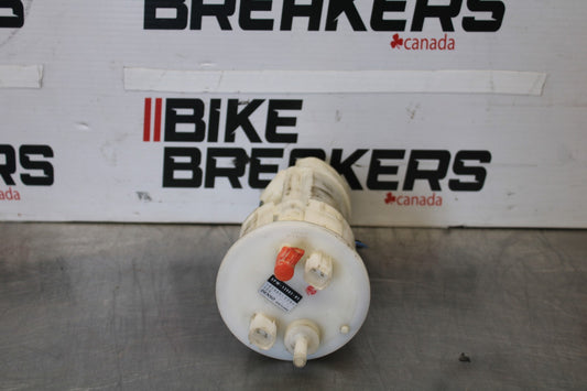 05 YAMAHA YZF R6 PARTS FUEL PUMP GAS PETROL SENDER UNIT BB894