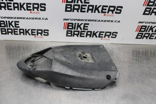 08 KAWASAKI NINJA ZX10R REAR BACK TAIL FAIRING COWL SHROUD BB201
