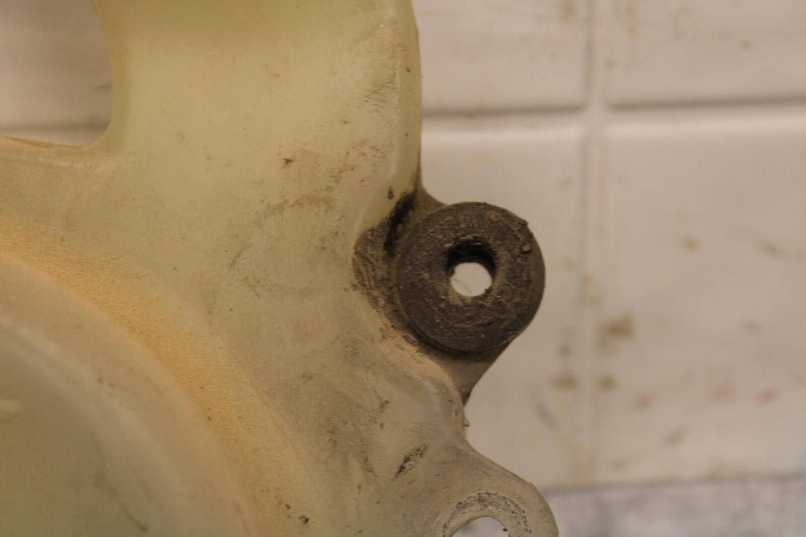 2006 Kawasaki Vulcan 900 VN900B Classic COOLANT WATER TANK RESERVOIR  BB585