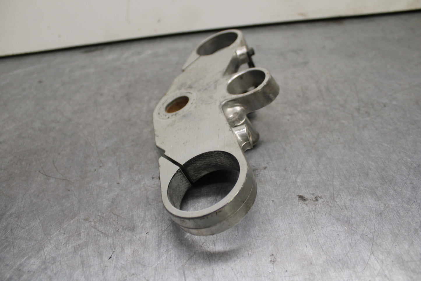 93-94 KAWASAKI NINJA ZX7R FORKS UPPER TRIPLE TREE CLAMP BB122