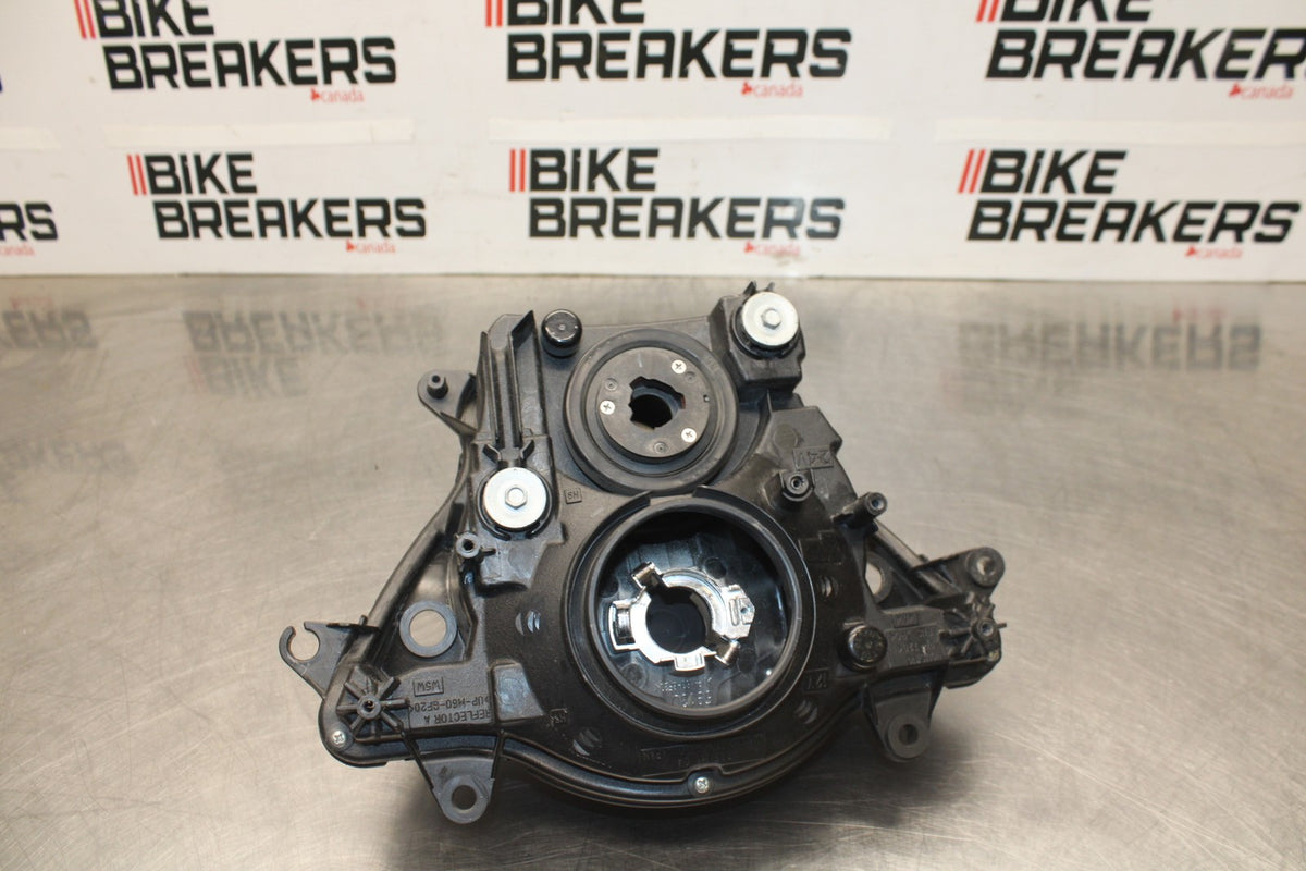 06-07 SUZUKI GSXR 600 AFTERMARKET FRONT HEADLIGHT HEAD LIGHT LAMP BB880
