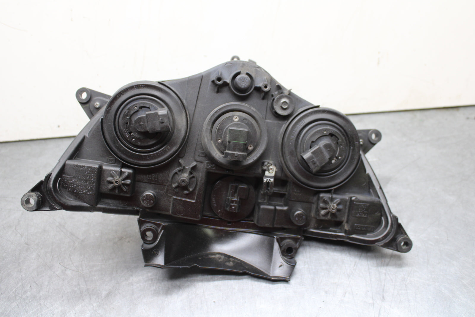 08-10 SUZUKI GSXR 600 FRONT HEADLIGHT HEAD LIGHT LAMP BB753