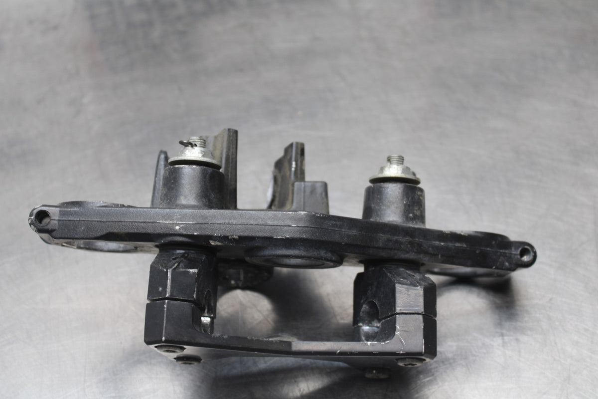 06 KAWASAKI Z750 FORKS UPPER TRIPLE TREE CLAMP BB837