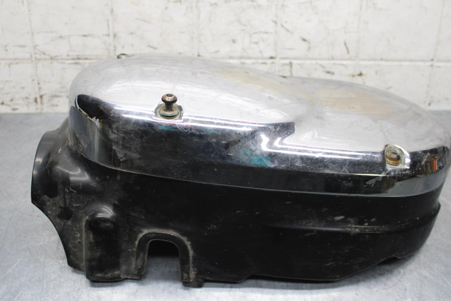 2005 Kawasaki Vulcan 1500 VN1500N Classic ENGINE SPROCKET COVER BB576