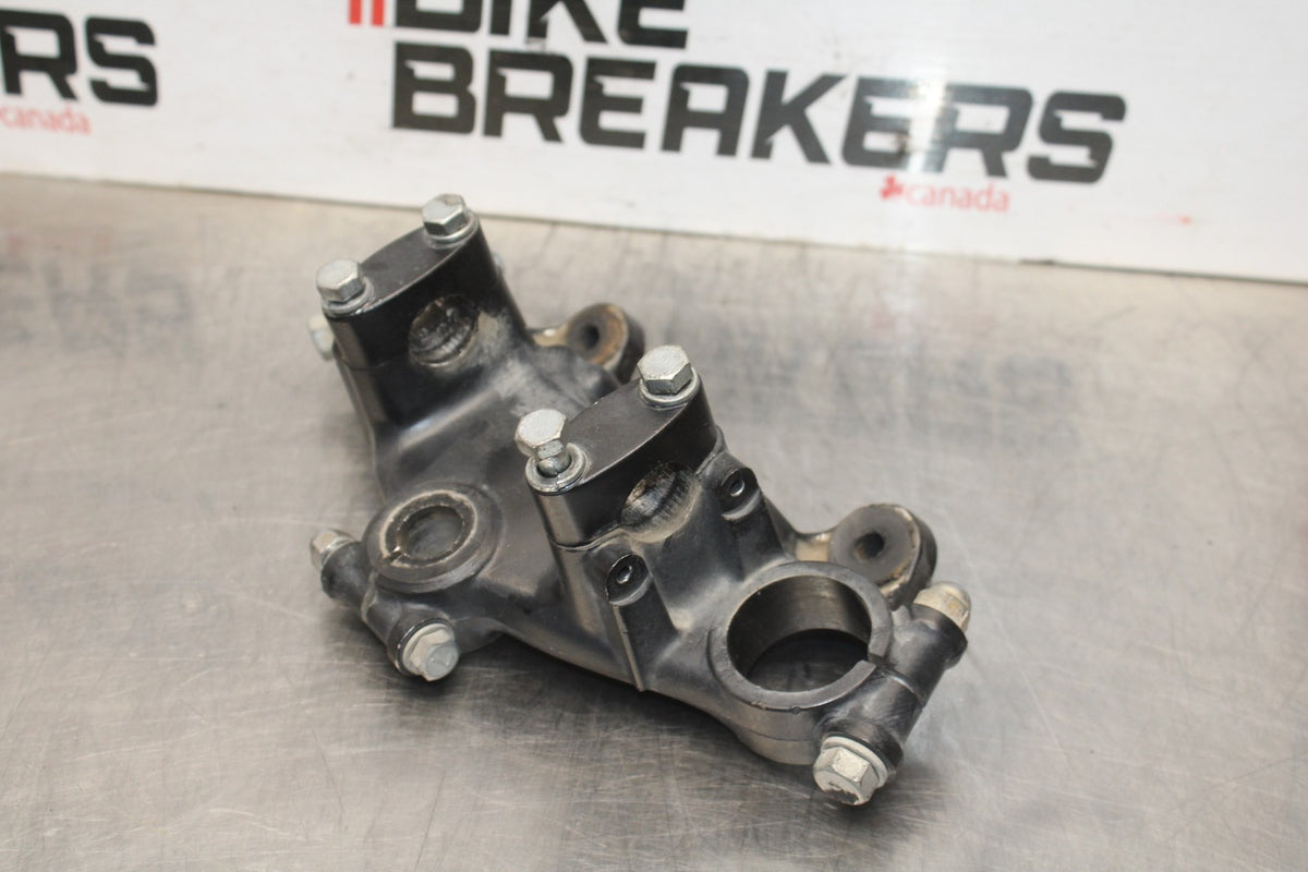 78-79 SUZUKI GS1000 FORKS UPPER TRIPLE TREE CLAMP BB787