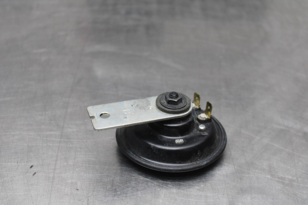 08-16 YAMAHA YZF R6 HORN SIGNAL BB856