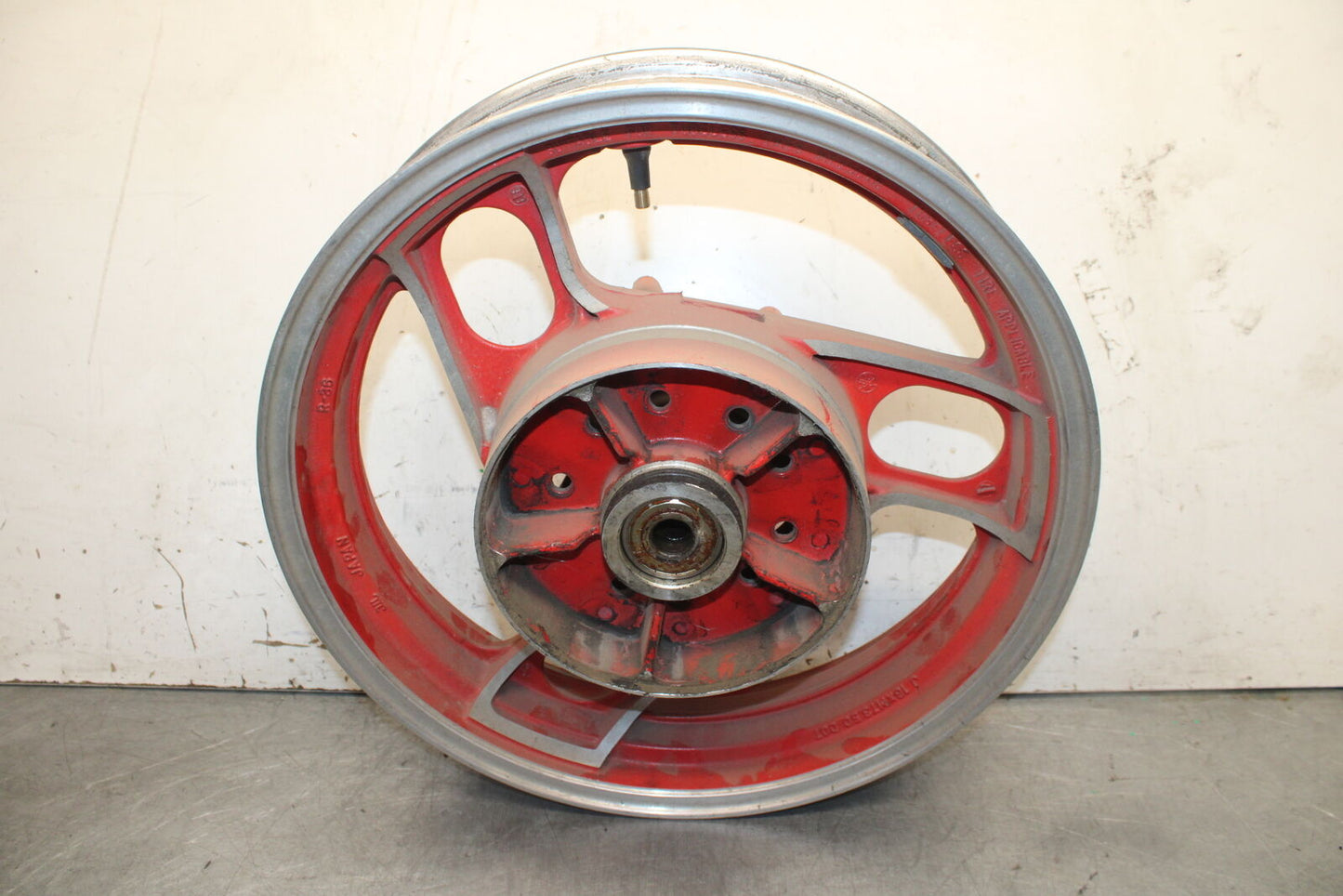 86-89 YAMAHA FJ1200 REAR WHEEL BACK RIM BB28