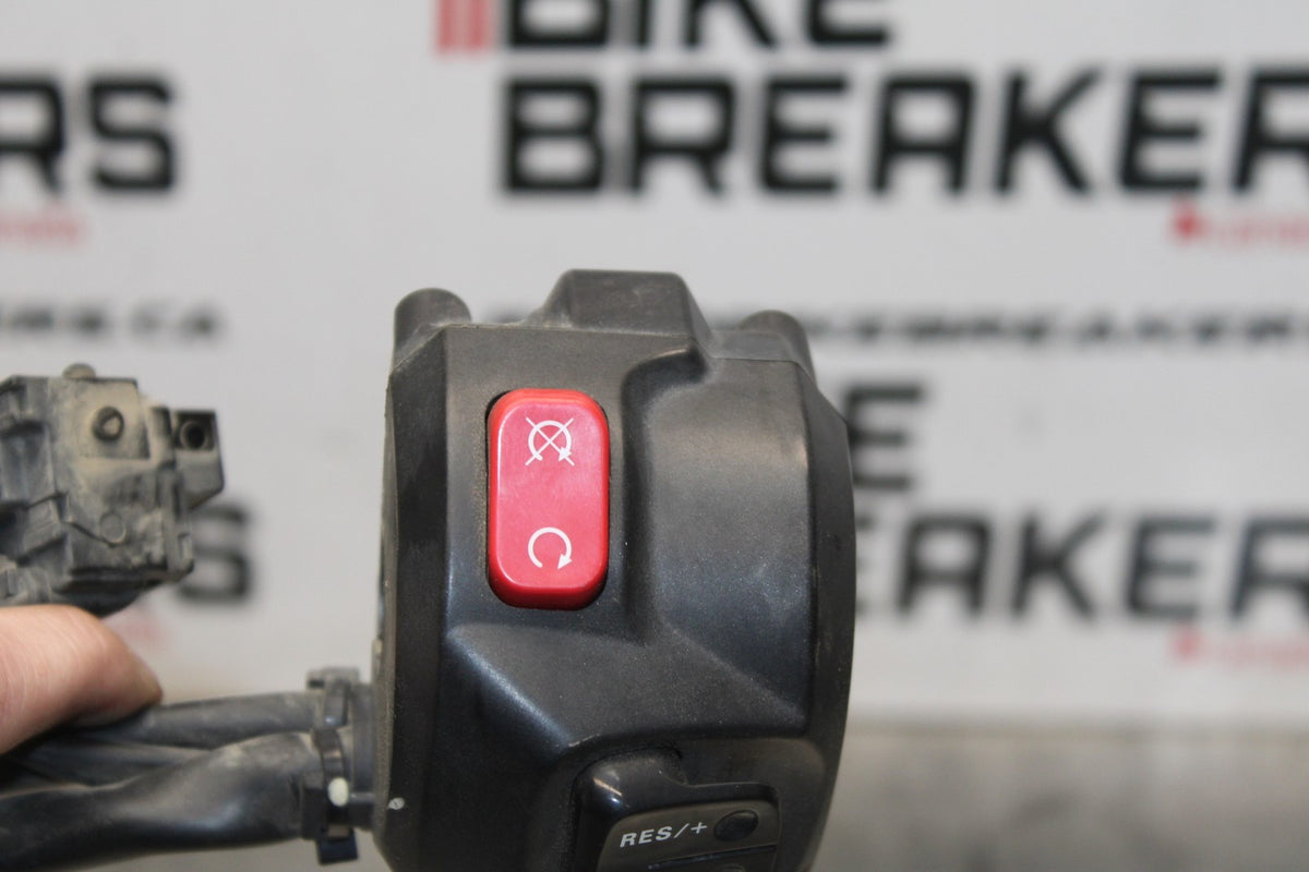 15 TRIUMPH TIGER 800 RIGHT CLIP ON HANDLE KILL OFF START SWITCH SWITCHES BB873