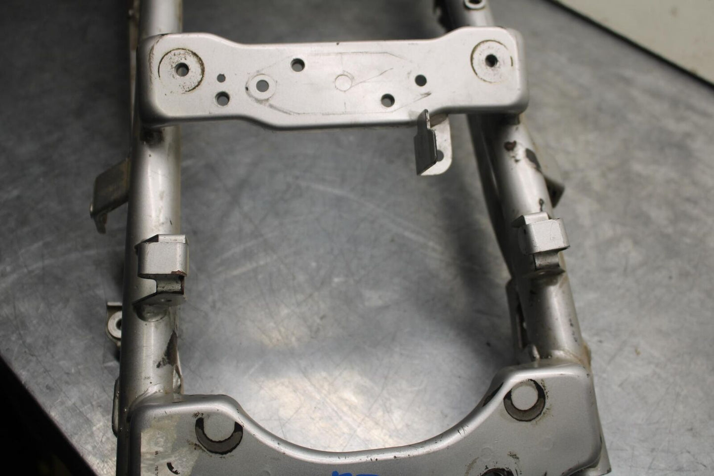 2003 Suzuki SV1000S REAR BACK TAIL SUBFRAME SUB FRAME BB85