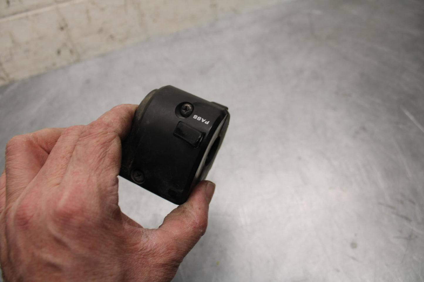 11-14 KAWASAKI VERSYS 650 LE 650C LEFT CLIP ON HANDLE HORN SIGNALS SWITCH BB498