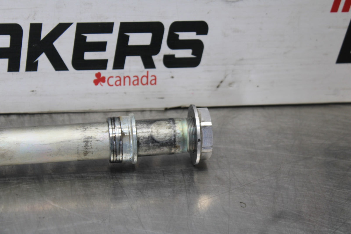 17 YAMAHA YZF R6 FRONT WHEEL RIM AXLE PIVOT BOLT BB922