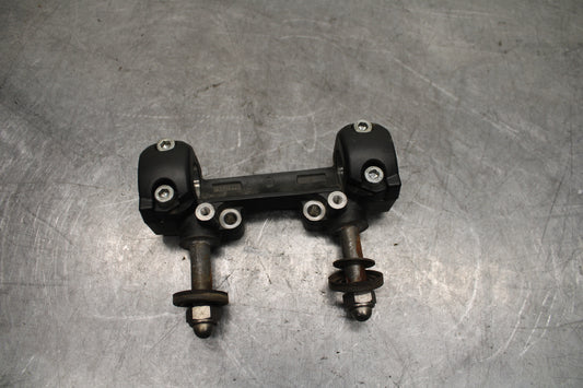 14-15 YAMAHA V STAR 1300 XVS1300CT TOURER HANDLEBAR RISERS BB722