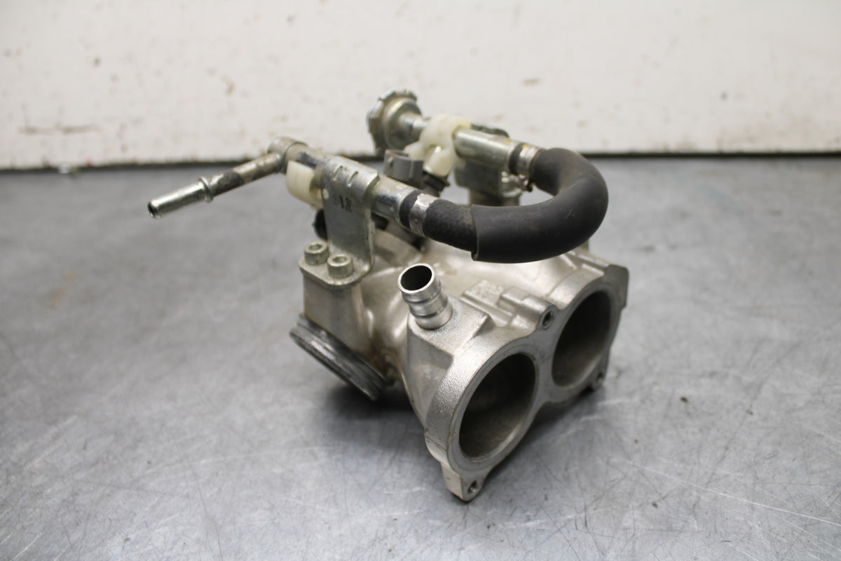 14-15 YAMAHA V STAR 1300 XVS1300CT TOURER AIR INTAKE MANIFOLD BB722