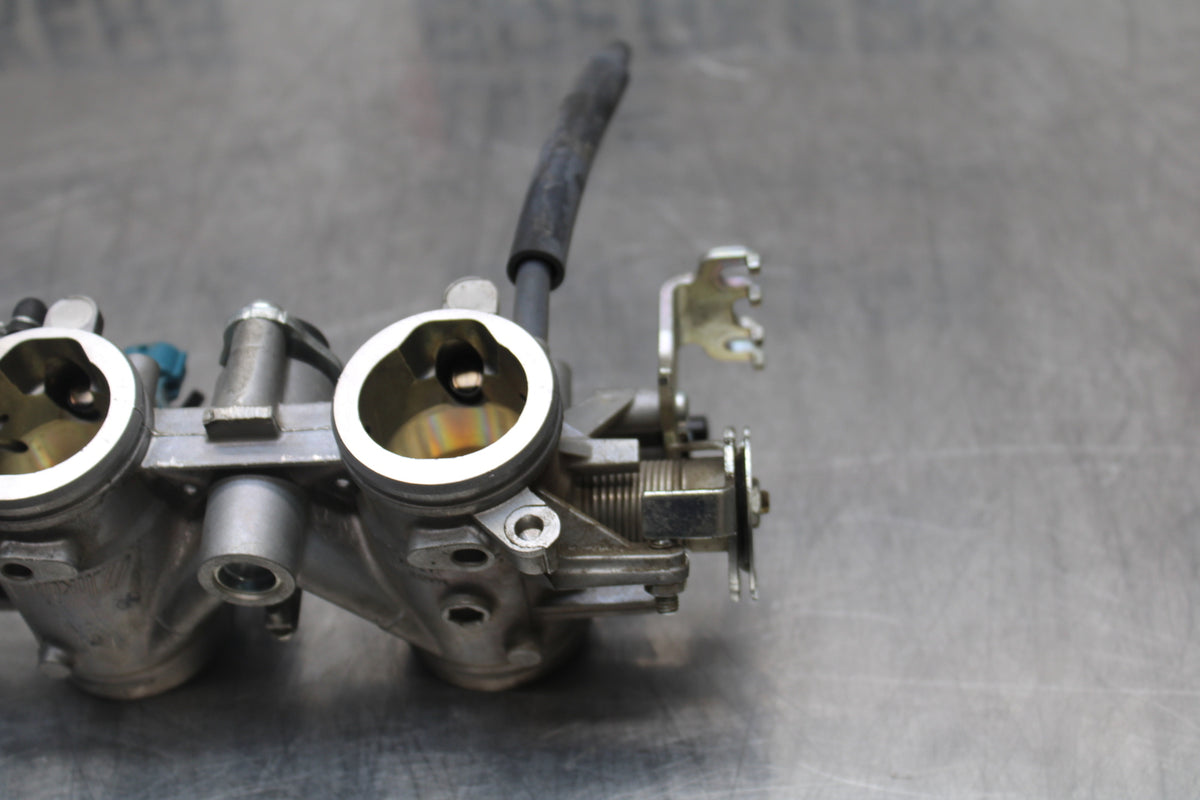 14-17 YAMAHA FZ07 MAIN FUEL INJECTORS / THROTTLE BODIES BB162