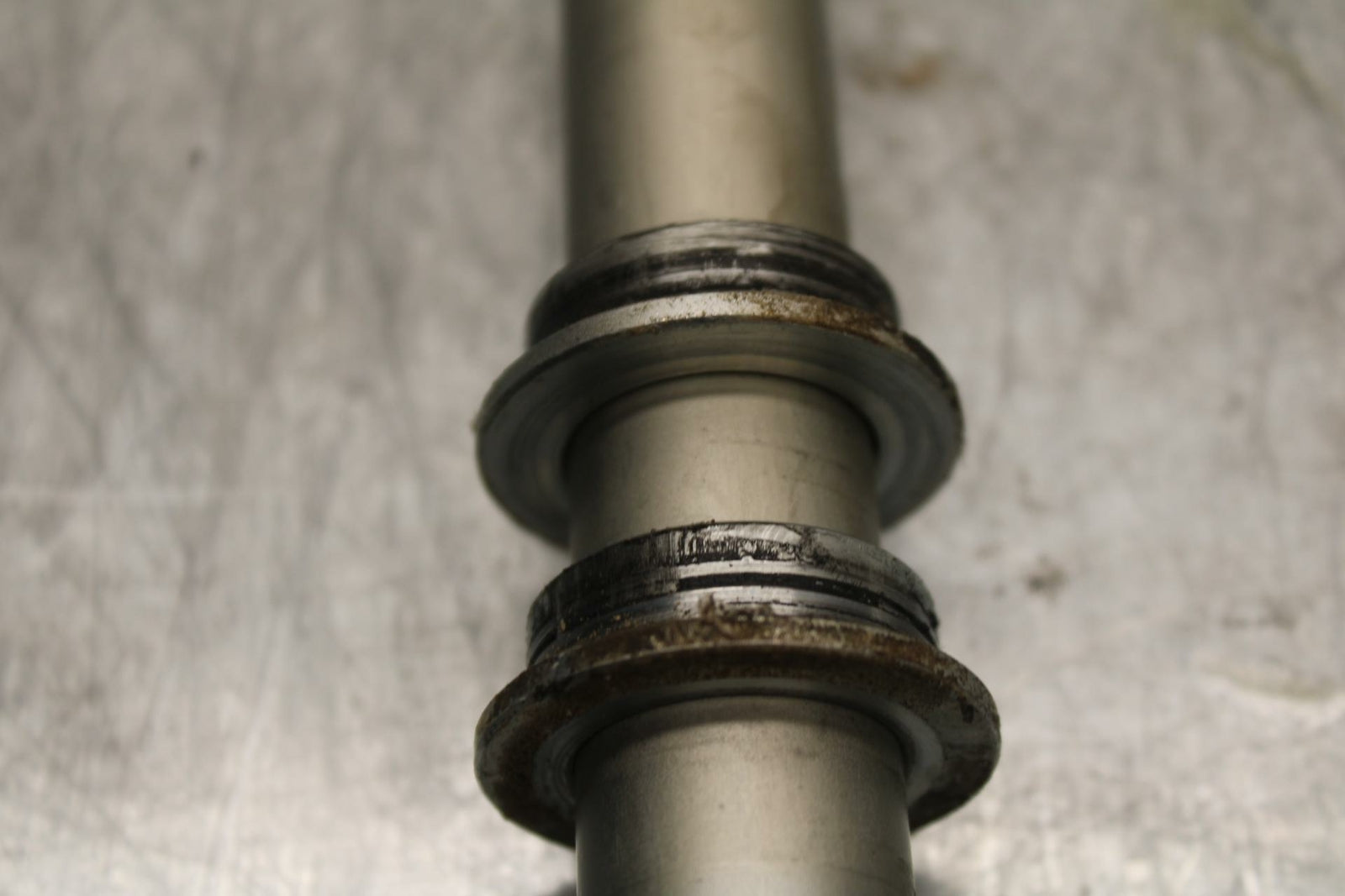 19-20 KAWASAKI NINJA ZX6R ZX636 FRONT WHEEL RIM AXLE PIVOT BOLT BB419