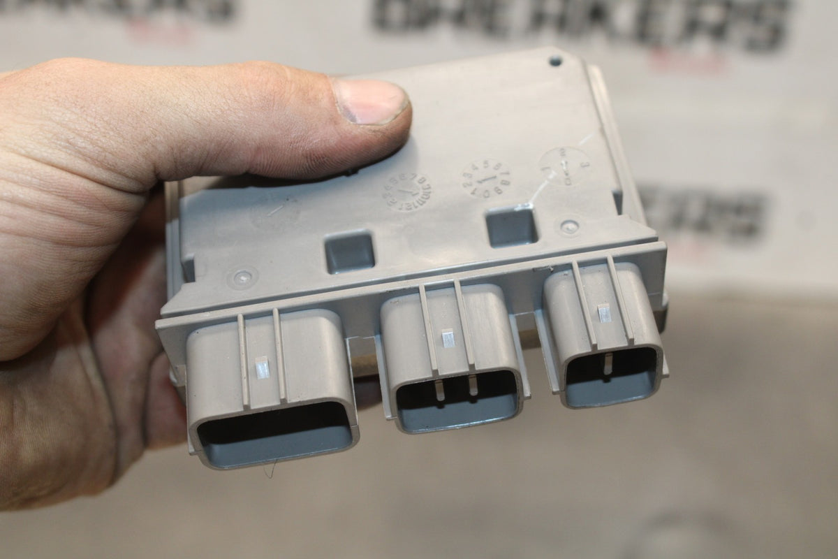 24-25 KAWASAKI NINJA ZX6R RELAY ASSEMBLY BOX BB939