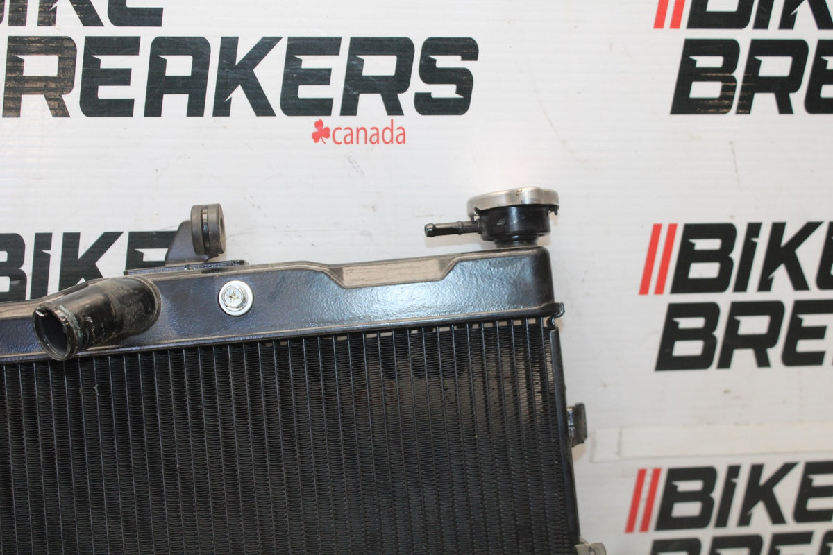 23-24 YAMAHA MT-07 ENGINE RADIATOR MOTOR COOLER COOLING RADIATER BB927