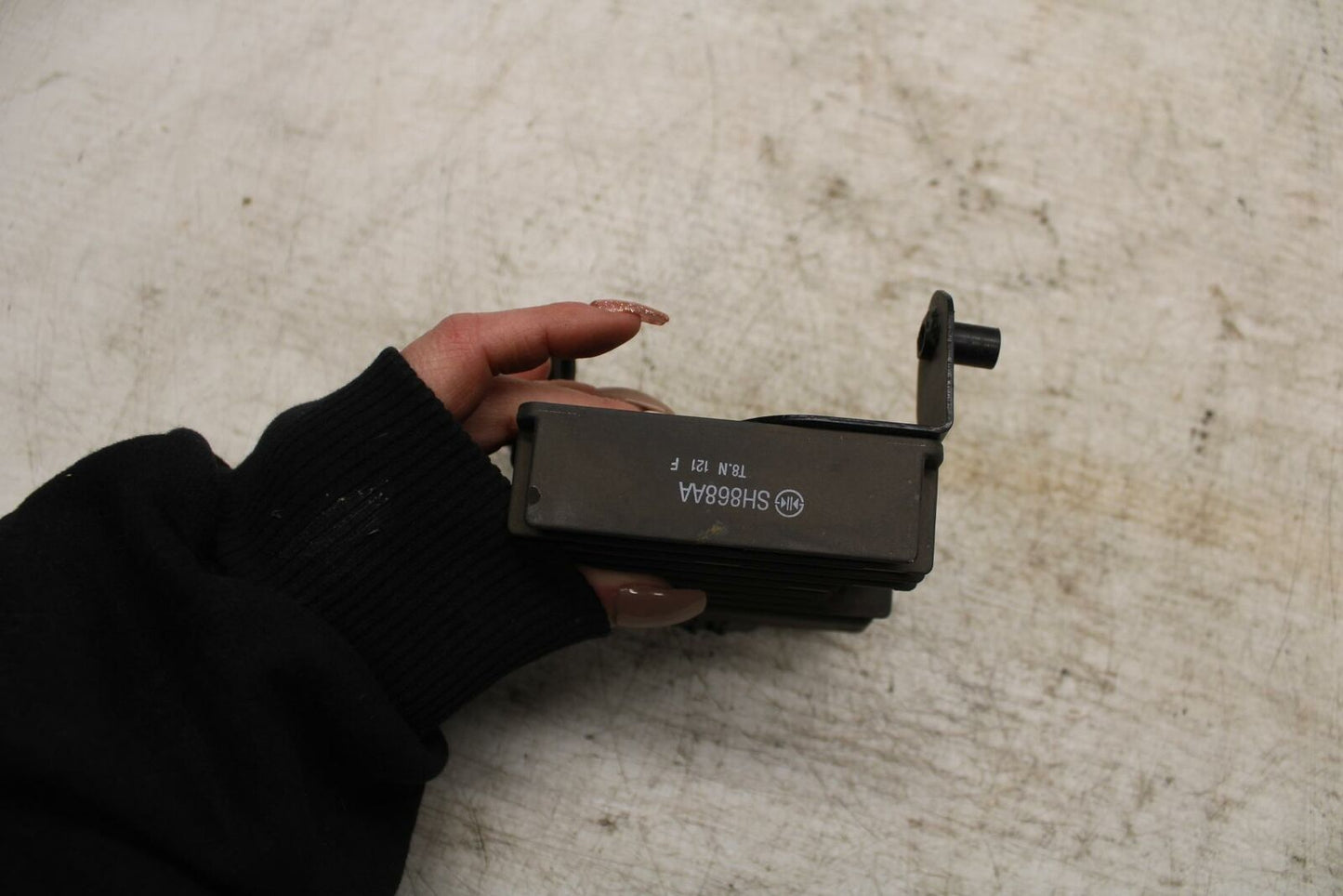 17-20 KAWASAKI NINJA 650 RECTIFIER VOLTAGE REGULATOR BB364