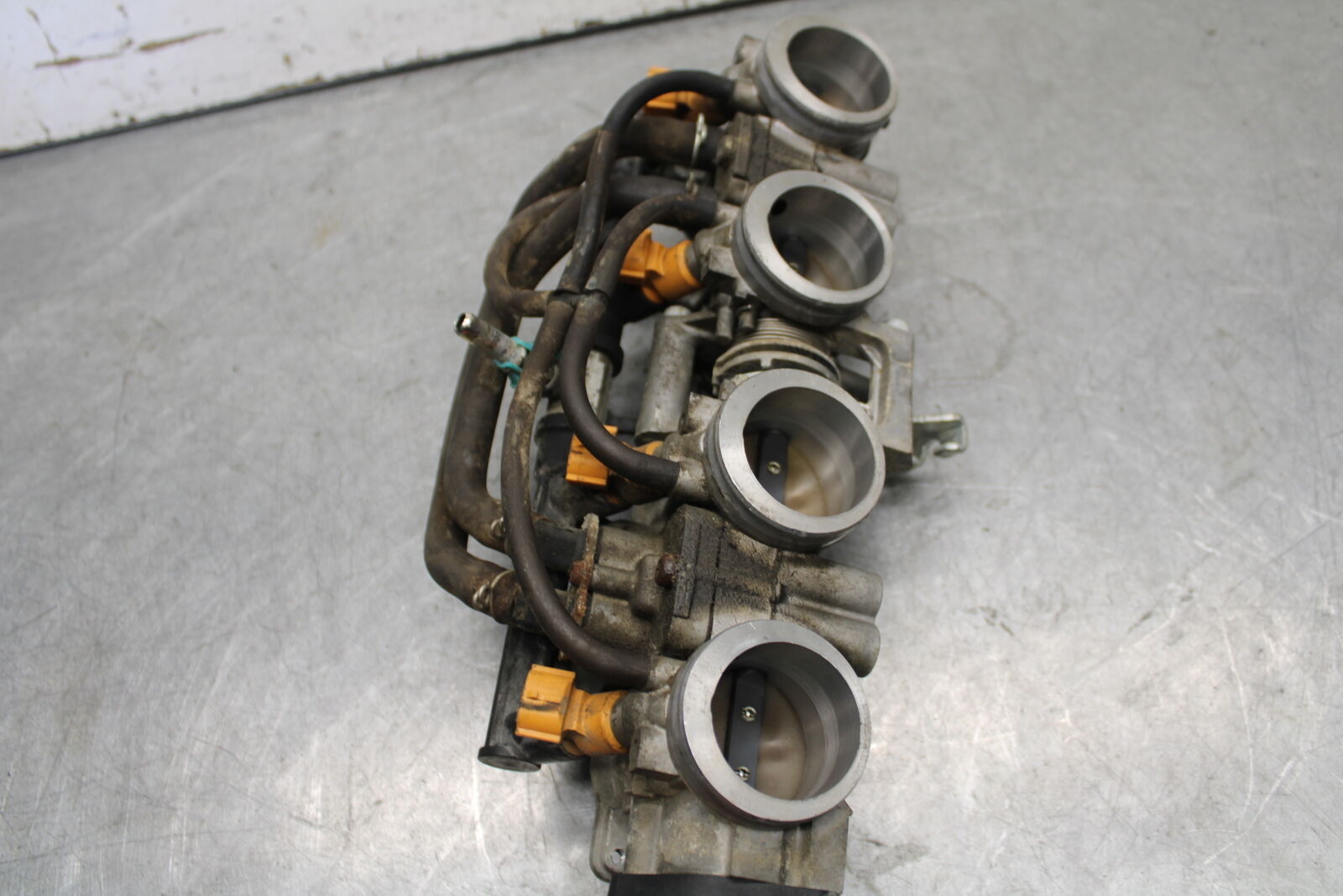 07-12 HONDA CBR600RR MAIN FUEL INJECTORS / THROTTLE BODIES 16400-MFJ-L01 BB672