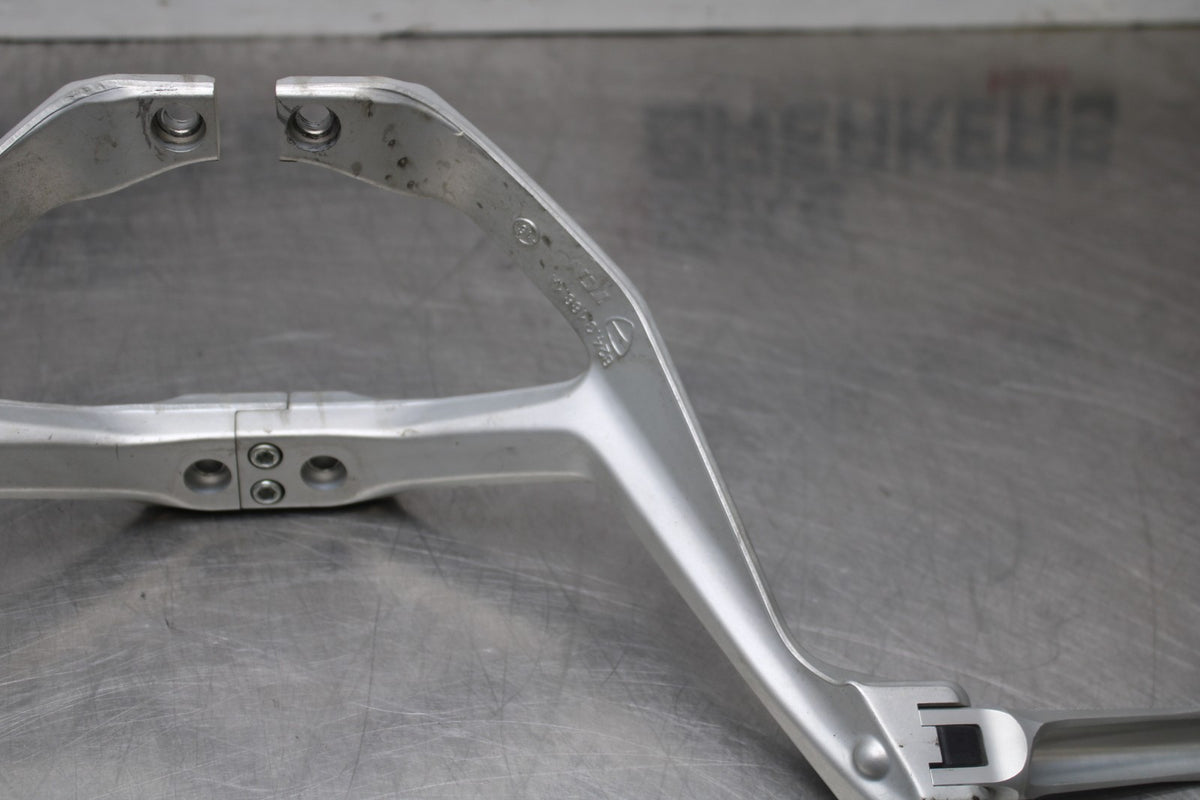 16 DUCATI 959 PANIGALE REAR BACK PASSENGER PEG SET PAIR BB912