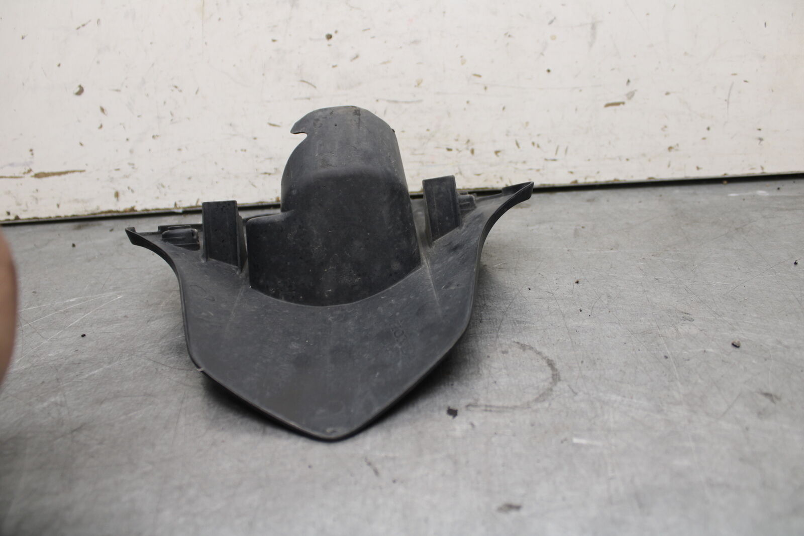 17-21 HONDA CBR1000RR SP REAR BACK WHEEL TIRE HUGGER FENDER BB681
